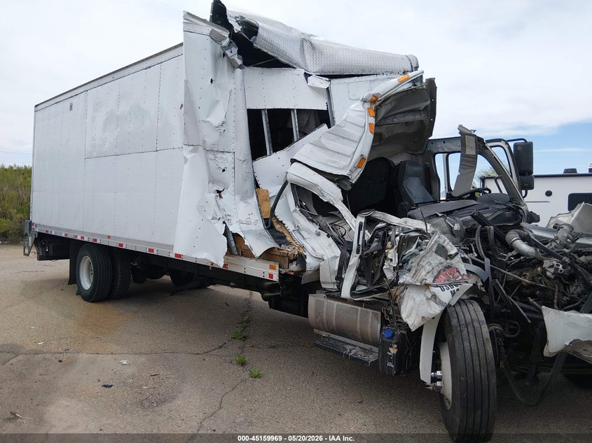 2019 Hino 258/268 VIN 5PVNJ8JV1K4S71706 IAAI salvage auction — FRONT END, Salvage (Texas), sold $100 on 2026-07-08 (photo 1)