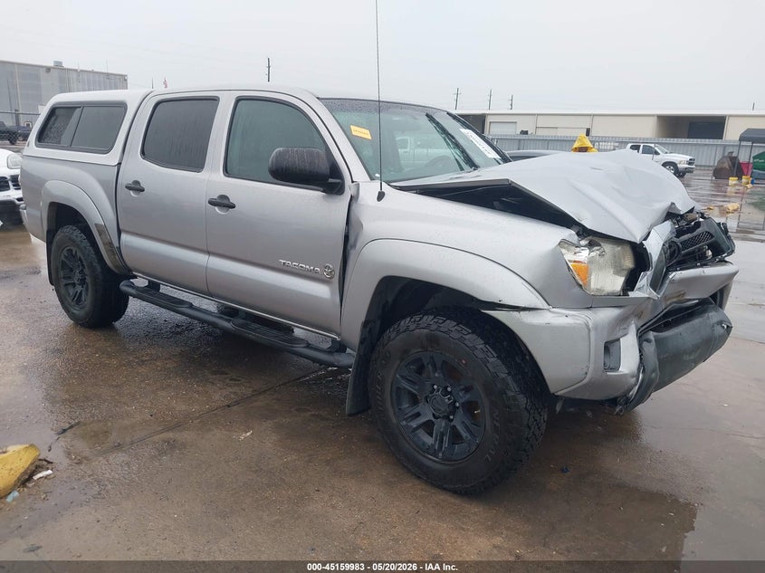 2015 Toyota Tacoma VIN 5TFJU4GN5FX086939 IAAI salvage auction — FRONT END, Original (Texas), sold $5,700 on 2026-07-30 (photo 1)