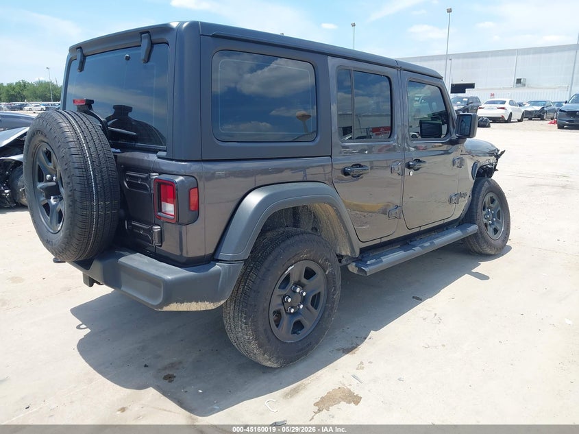2025 Jeep Wrangler / VIN 1C4PJXDG5SW592555 IAAI salvage auction — RIGHT FRONT, Salvage Title, sold $15,250 on 2026-07-30 (photo 4)