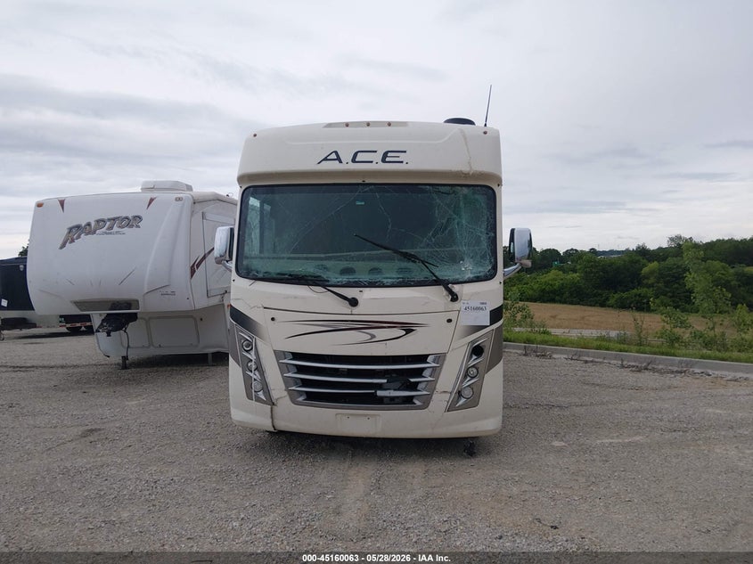 2019 Ford VIN 1F65F5DY1K0A10642 IAAI salvage auction — FRONT END, Salvage Title, sold $11,100 on 2026-08-12 (photo 6)