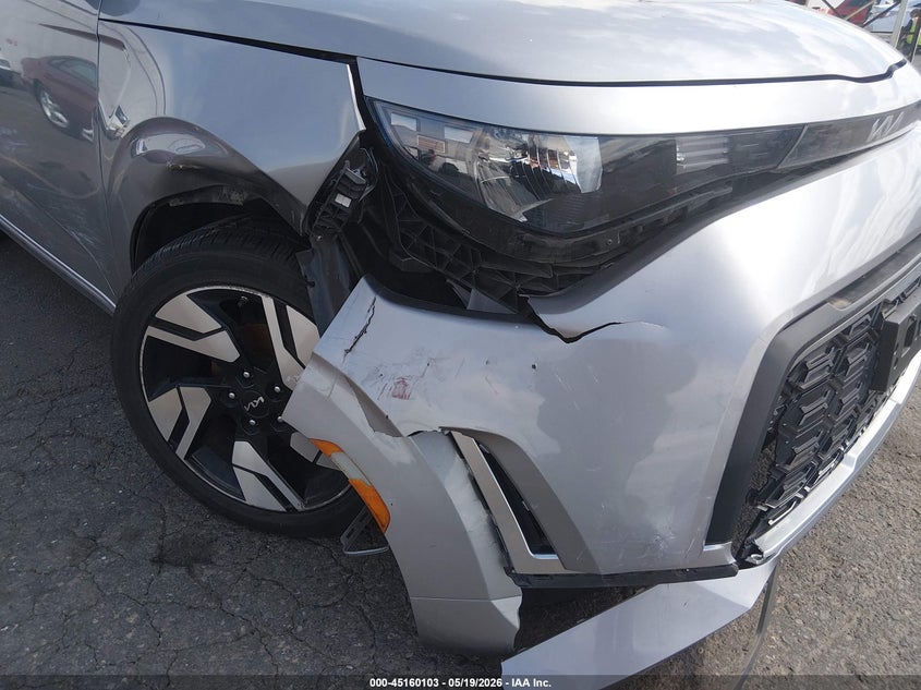 2023 Kia Soul VIN KNDJ53AU7P7845017 IAAI salvage auction — RIGHT FRONT, Salvage (Texas), sold $25 on 2026-07-30 (photo 6)