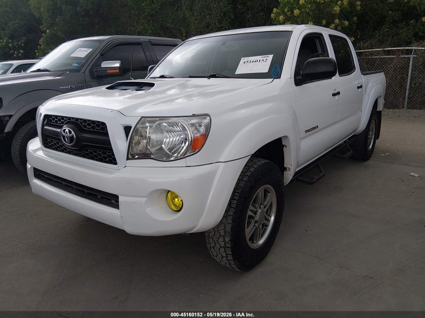 2011 Toyota Tacoma VIN 5TFJU4GN4BX007318 IAAI salvage auction — NORMAL WEAR, Original (Texas), sold $8,000 on 2026-07-13 (photo 2)