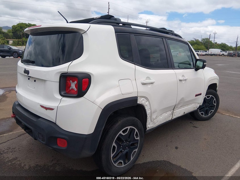 2016 Jeep Renegade VIN ZACCJBCT6GPD19483 IAAI salvage auction — RIGHT SIDE, Salvage Title, sold $400 on 2026-08-18 (photo 4)