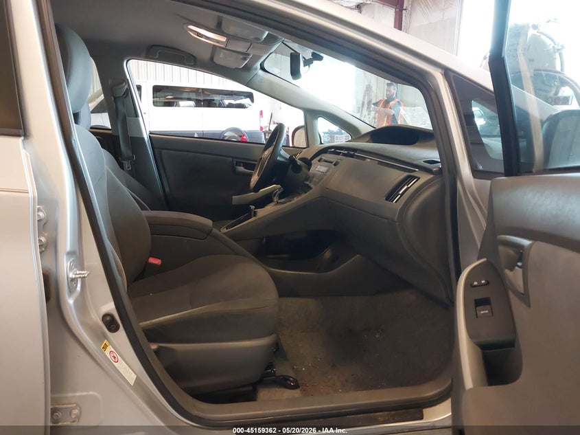2010 Toyota Prius VIN JTDKN3DU0A1306586 IAAI salvage auction — FRONT & REAR, Clear (Michigan), sold $425 on 2026-07-28 (photo 5)