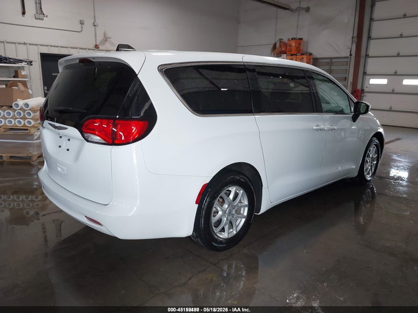 2021 Chrysler Voyager VIN 2C4RC1CG0MR568404 IAAI salvage auction — FRONT END, Sf97 (Kansas), sold $15,050 on 2026-07-09 (photo 4)