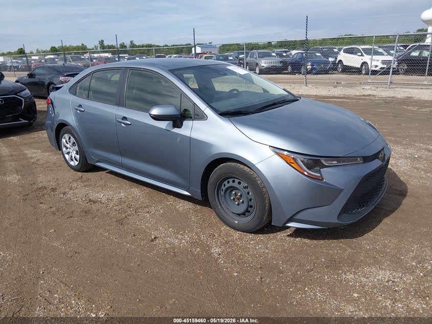 2022 Toyota Corolla VIN JTDEPMAE9N3001639 IAAI salvage auction — REAR END, Salvage (Illinois), sold $3,800 on 2026-07-15 (photo 1)
