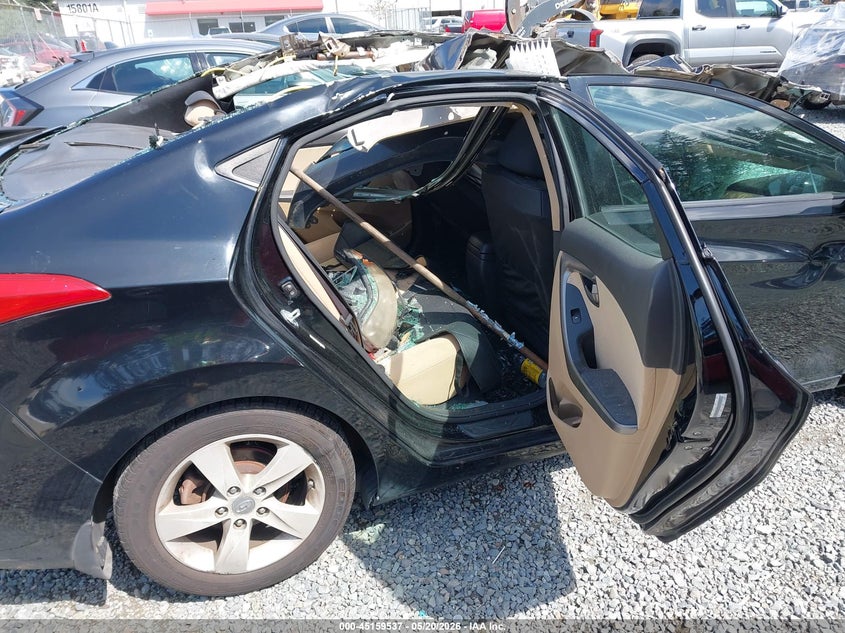 2013 Hyundai Elantra VIN KMHDH4AE3DU955901 IAAI salvage auction — ROLLOVER, Bill Of Sale (Washington), sold $275 on 2026-07-22 (photo 8)