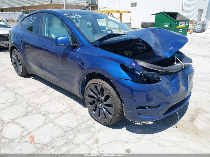 2022 Tesla Model y VIN 7SAYGDEE0NF373223 IAAI salvage auction — FRONT END, Salvage Title, sold $5,400 on 2026-07-09 (photo 1)