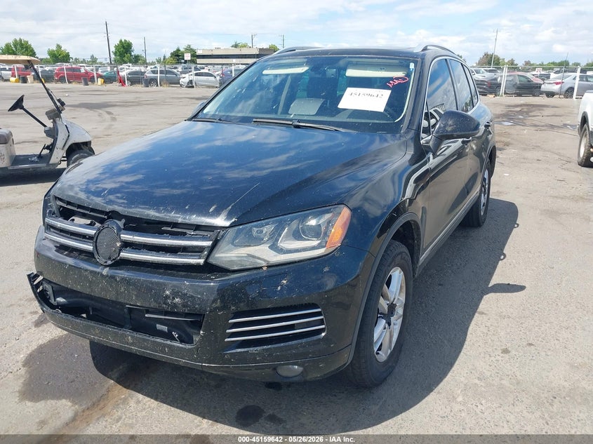 2012 Volkswagen Touareg VIN WVGFK9BP7CD003456 IAAI salvage auction — FRONT END, Salvage Title, sold $925 on 2026-07-22 (photo 2)
