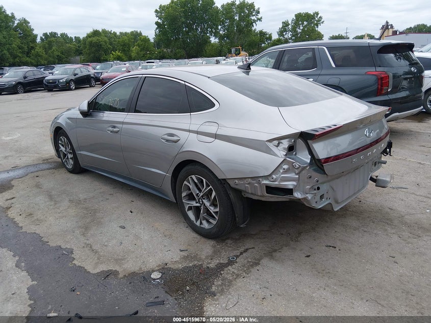 2021 Hyundai Sonata VIN KMHL64JAXMA146587 IAAI salvage auction — REAR END, Salvage (Kansas), sold $4,950 on 2026-07-15 (photo 3)