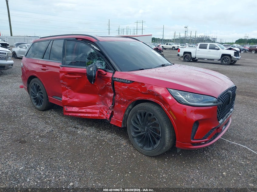 2026 Lincoln Aviator VIN 5LM5J7WC6TGL12700 IAAI salvage auction — RIGHT SIDE, Salvage (Louisiana), sold $26,050 on 2026-07-20 (photo 1)