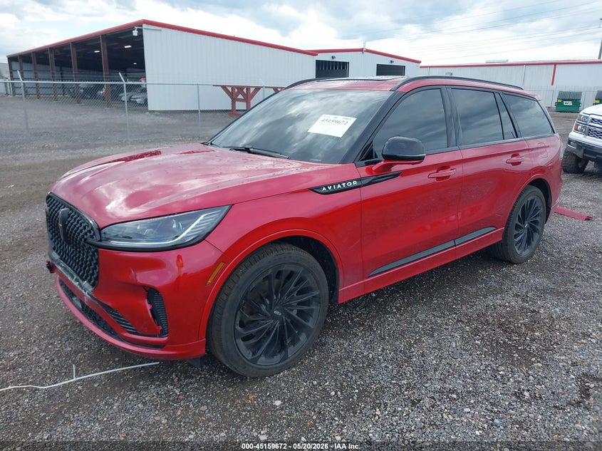 2026 Lincoln Aviator VIN 5LM5J7WC6TGL12700 IAAI salvage auction — RIGHT SIDE, Salvage (Louisiana), sold $26,050 on 2026-07-20 (photo 2)