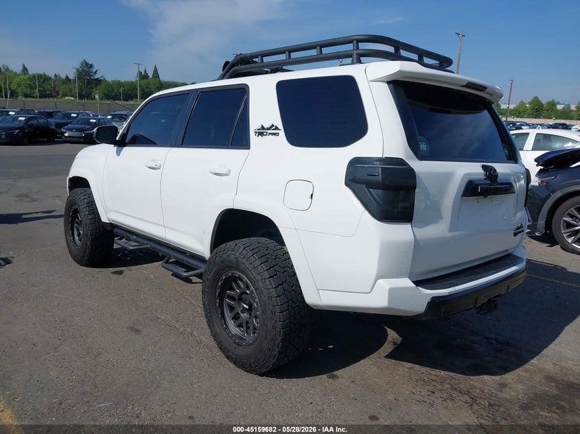 2020 Toyota 4runner VIN JTEBU5JR1L5794386 IAAI salvage auction — RIGHT FRONT, Salvage (Oregon), sold $22,000 on 2026-07-25 (photo 3)