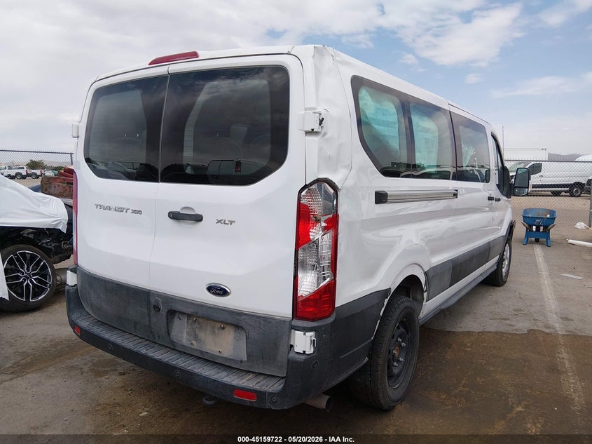 2025 Ford Transit-350 VIN 1FBAX2Y89SKA40207 IAAI salvage auction — SIDE, Enterprise Vehicles Clear Only (Texas), sold $12,100 on 2026-07-29 (photo 4)
