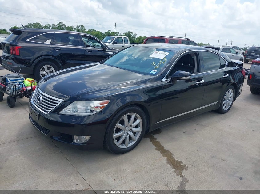 2012 Lexus Ls VIN JTHBL5EF6C5111460 IAAI salvage auction — REAR END, Salvage (Texas), sold $4,000 on 2026-07-31 (photo 2)