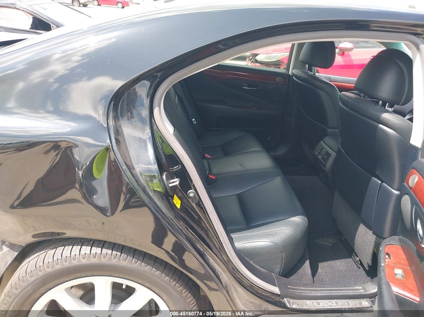 2012 Lexus Ls VIN JTHBL5EF6C5111460 IAAI salvage auction — REAR END, Salvage (Texas), sold $4,000 on 2026-07-31 (photo 8)