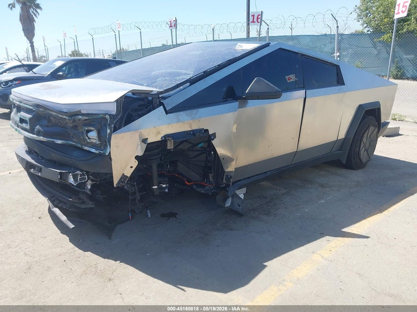 2025 Tesla Cybertruck VIN 7G2CEGEC9SA077409 IAAI salvage auction — LEFT FRONT, Salvage (Nevada), sold $24,700 on 2026-07-01 (photo 2)