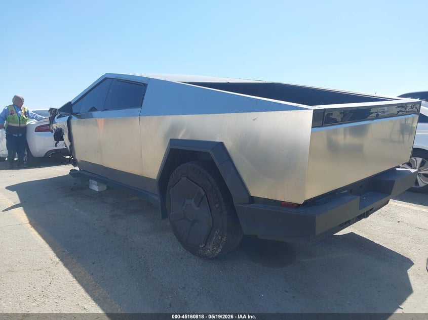 2025 Tesla Cybertruck VIN 7G2CEGEC9SA077409 IAAI salvage auction — LEFT FRONT, Salvage (Nevada), sold $24,700 on 2026-07-01 (photo 3)