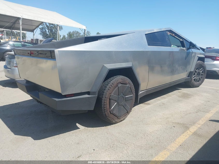 2025 Tesla Cybertruck VIN 7G2CEGEC9SA077409 IAAI salvage auction — LEFT FRONT, Salvage (Nevada), sold $24,700 on 2026-07-01 (photo 4)