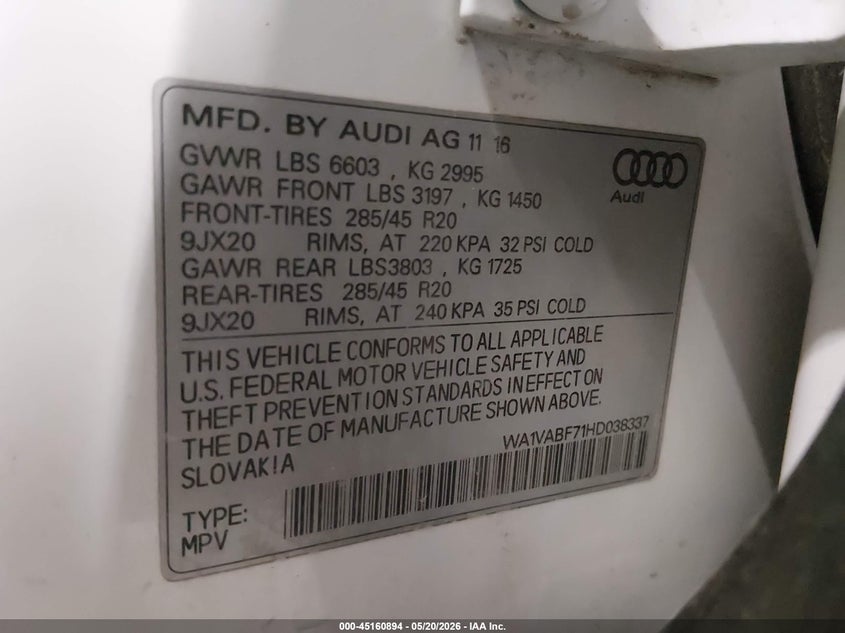 2017 Audi Q7 VIN WA1VABF71HD038337 IAAI salvage auction — RIGHT FRONT, Salvage (Minnesota), sold $5,650 on 2026-07-28 (photo 9)