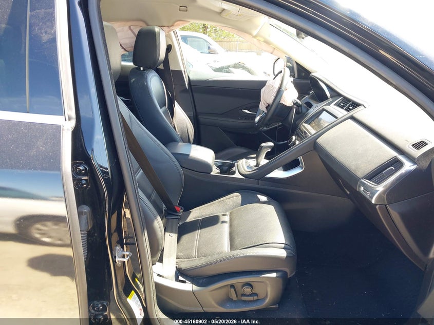 2019 Jaguar E-pace VIN SADFP2FX2K1Z55566 IAAI salvage auction — LEFT FRONT, Salvage (Illinois), sold $3,550 on 2026-07-14 (photo 5)