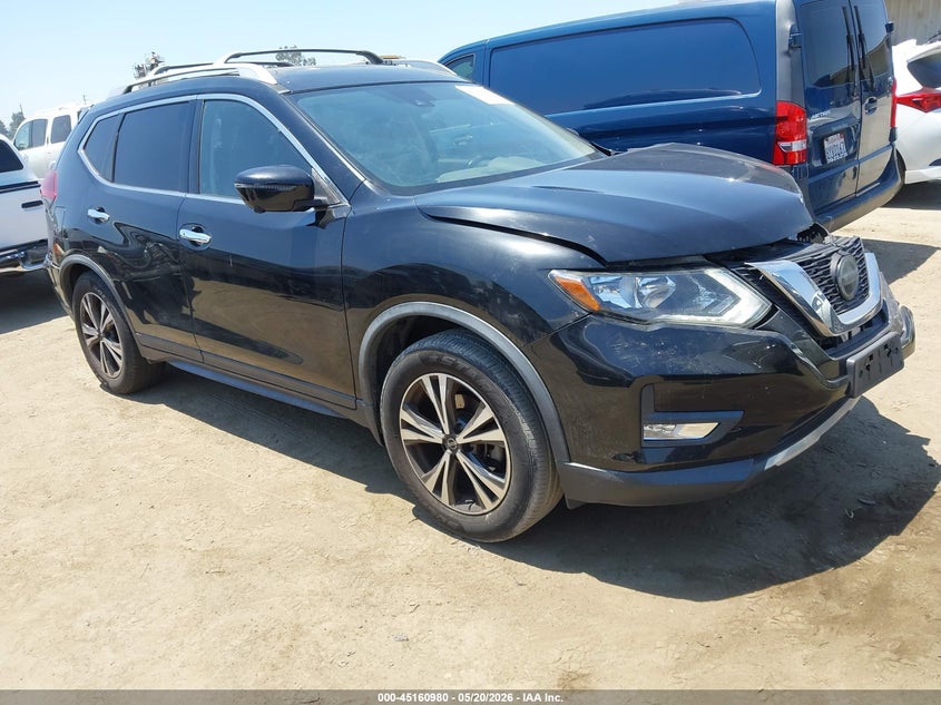 2019 Nissan Rogue VIN JN8AT2MT9KW252765 IAAI salvage auction — LEFT FRONT, Salvage (California), sold $2,200 on 2026-07-08 (photo 1)