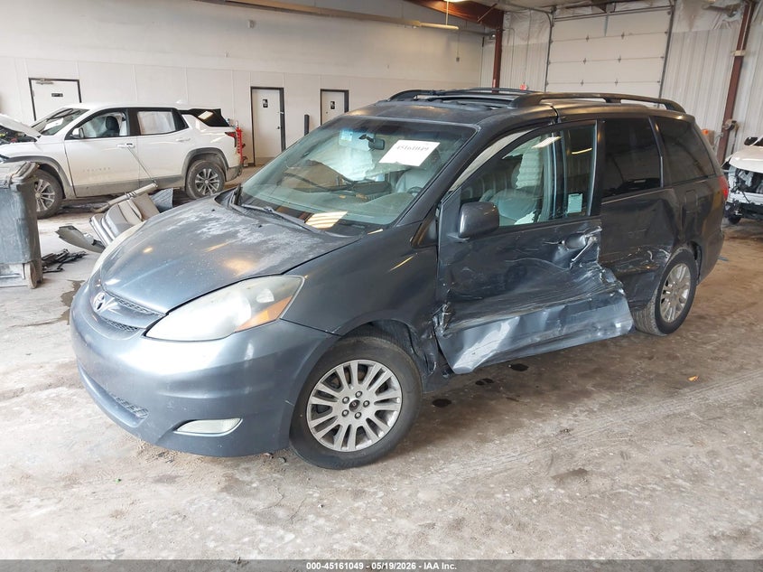 2008 Toyota Sienna VIN 5TDZK22C28S185214 IAAI salvage auction — NORMAL WEAR, Clear (Texas), sold $700 on 2026-07-14 (photo 2)