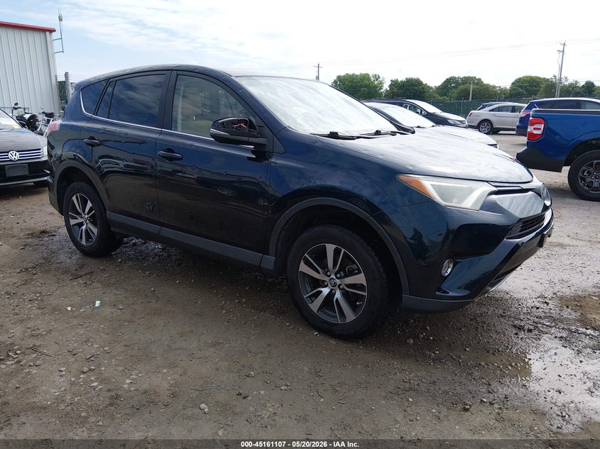 2018 Toyota Rav 4 VIN JTMWFREV5JJ748191 IAAI salvage auction — HAIL, Salvage (Kansas), sold $7,050 on 2026-07-17 (photo 1)