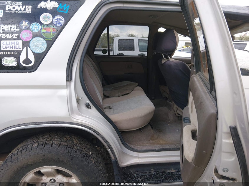 1999 Toyota 4runner VIN JT3HN86R8X0226231 IAAI salvage auction — ROLLOVER, Non-Repairable (California), sold $375 on 2026-07-29 (photo 8)