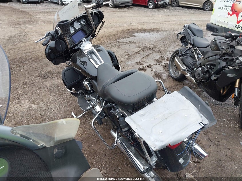 2022 Harley-davidson Electra glide VIN 1HD1KEF18NB645601 IAAI salvage auction — ALL OVER, Salvage (Ohio), sold $6,400 on 2026-07-08 (photo 3)