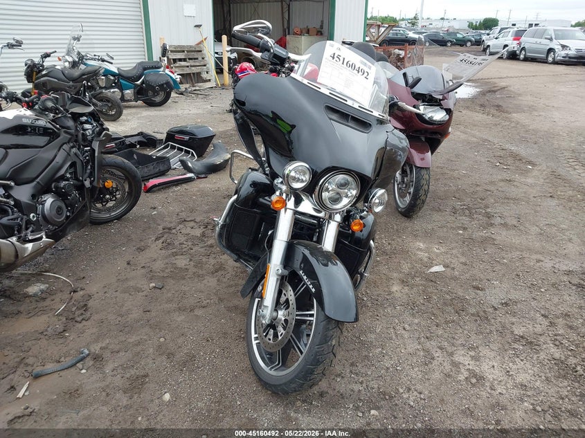2022 Harley-davidson Electra glide VIN 1HD1KEF18NB645601 IAAI salvage auction — ALL OVER, Salvage (Ohio), sold $6,400 on 2026-07-08 (photo 5)