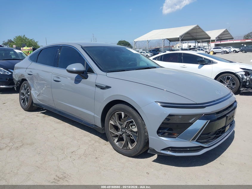 2024 Hyundai Sonata VIN KMHL64JA3RA388256 IAAI salvage auction — RIGHT SIDE, Salvage (California), sold $8,700 on 2026-07-15 (photo 1)