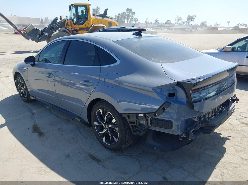 2024 Hyundai Sonata VIN KMHL64JA3RA388256 IAAI salvage auction — RIGHT SIDE, Salvage (California), sold $8,700 on 2026-07-15 (photo 3)