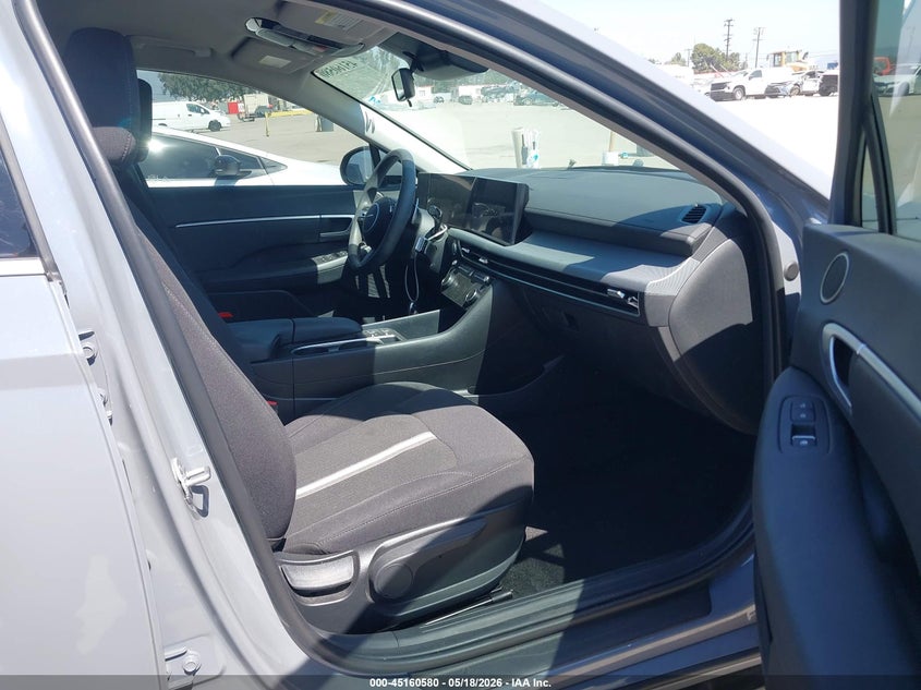 2024 Hyundai Sonata VIN KMHL64JA3RA388256 IAAI salvage auction — RIGHT SIDE, Salvage (California), sold $8,700 on 2026-07-15 (photo 5)