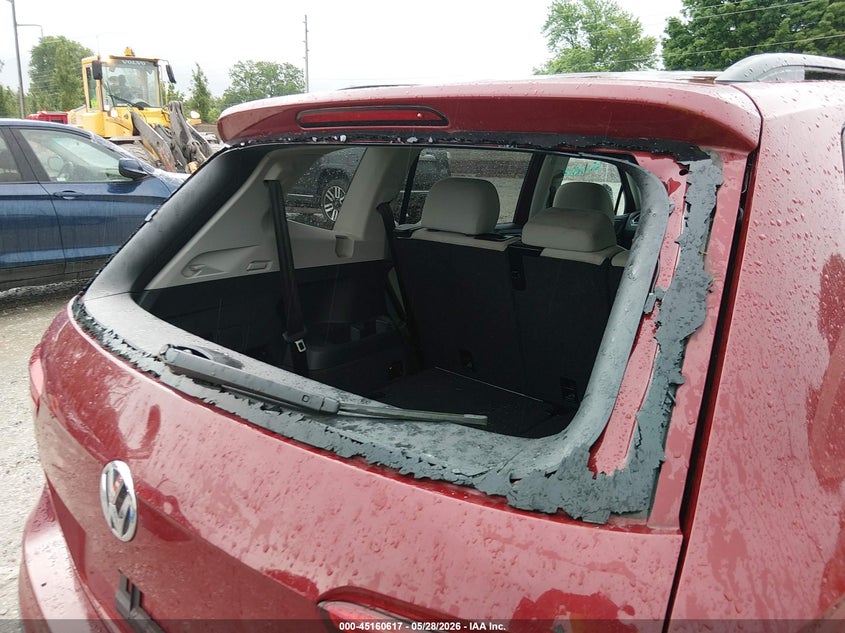 2018 Volkswagen Tiguan VIN 3VV1B7AX8JM022461 IAAI salvage auction — HAIL, Salvage Title, sold $4,500 on 2026-08-03 (photo 6)