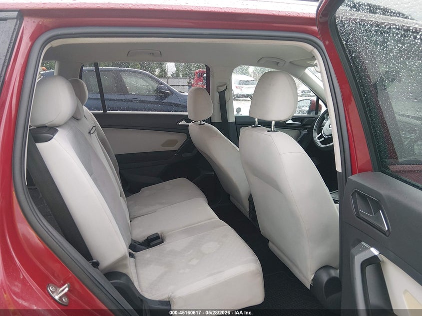 2018 Volkswagen Tiguan VIN 3VV1B7AX8JM022461 IAAI salvage auction — HAIL, Salvage Title, sold $4,500 on 2026-08-03 (photo 8)