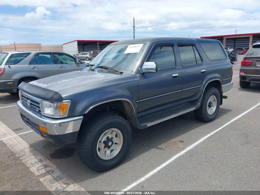 1992 Toyota 4runner VIN JT3VN39W0N8043458 IAAI salvage auction — NORMAL WEAR, Clear (Hawaii), sold $2,200 on 2026-07-14 (photo 2)