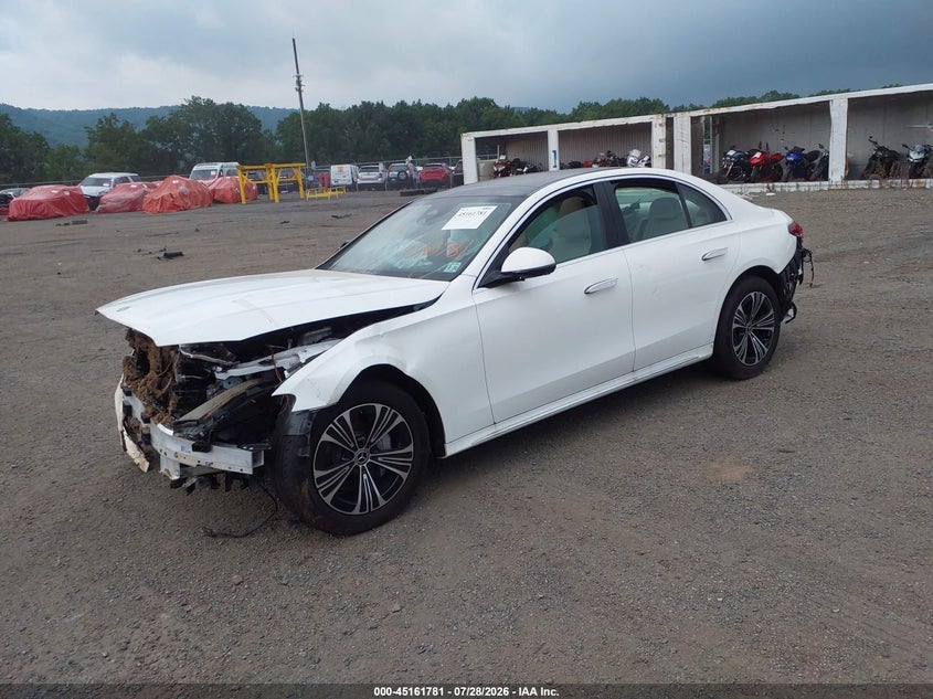 2026 Mercedes-benz E-klasse VIN W1KLF4HB4TA251973 IAAI salvage auction — FRONT END, Salvage (Idaho), sold $9,300 on 2026-08-27 (photo 2)