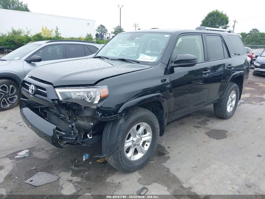 2022 Toyota 4runner VIN JTEMU5JR8N6036826 IAAI salvage auction — FRONT END, Salvage (North Carolina), sold $17,500 on 2026-07-13 (photo 2)