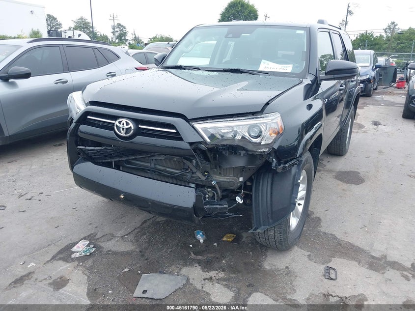 2022 Toyota 4runner VIN JTEMU5JR8N6036826 IAAI salvage auction — FRONT END, Salvage (North Carolina), sold $17,500 on 2026-07-13 (photo 6)