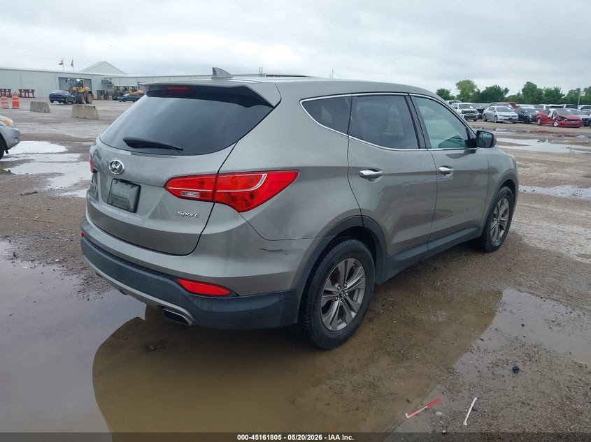 2013 Hyundai Santa fe VIN 5XYZT3LB1DG058471 IAAI salvage auction — VANDALISM, Salvage (Texas), sold $1,675 on 2026-07-08 (photo 4)