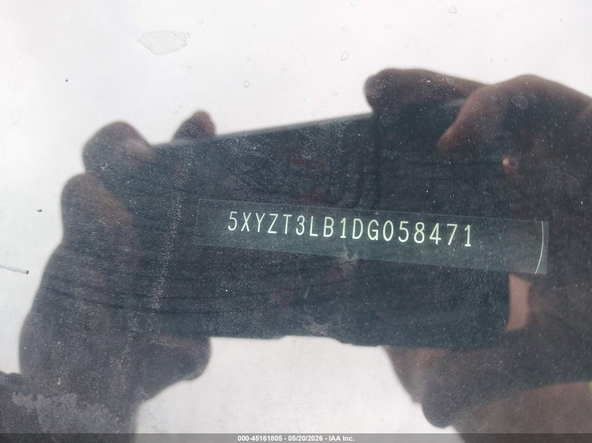 2013 Hyundai Santa fe VIN 5XYZT3LB1DG058471 IAAI salvage auction — VANDALISM, Salvage (Texas), sold $1,675 on 2026-07-08 (photo 9)