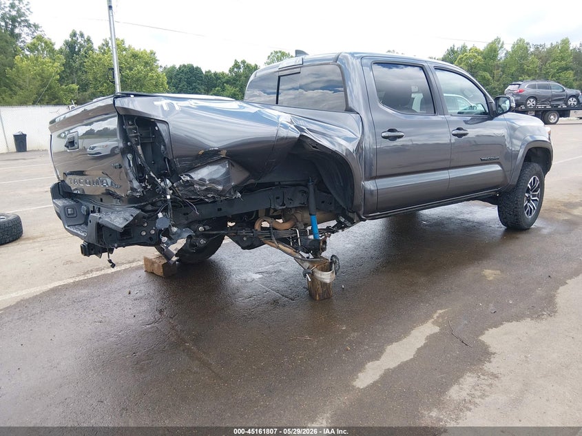 2021 Toyota Tacoma VIN 5TFAZ5CN0MX101776 IAAI salvage auction — RIGHT REAR, Salvage Title, sold $9,750 on 2026-07-09 (photo 4)
