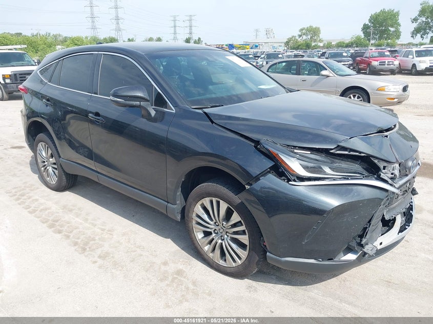 2021 Toyota Venza VIN JTEAAAAHXMJ030923 IAAI salvage auction — FRONT END, Salvage (Illinois), sold $13,500 on 2026-07-08 (photo 1)