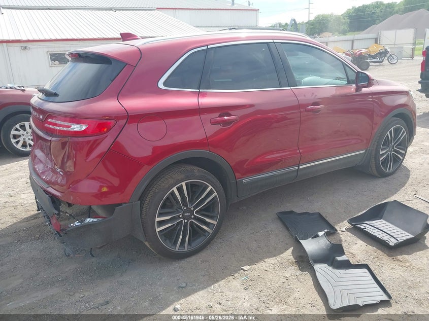 2017 Lincoln Mkc VIN 5LMTJ3DH1HUL14152 IAAI salvage auction — FRONT & REAR, Salvage (Iowa), sold $2,000 on 2026-07-27 (photo 4)