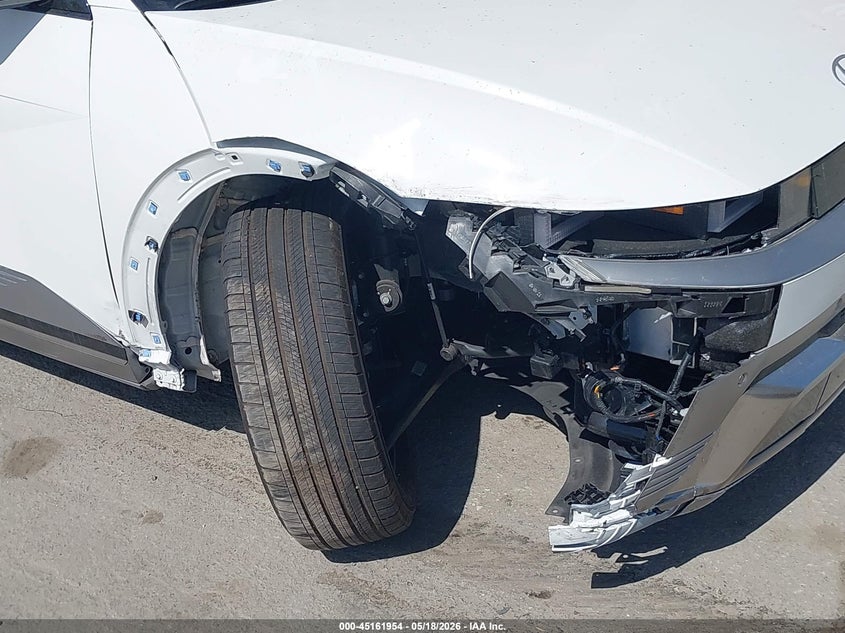 2025 Hyundai Ioniq 5 VIN 7YAKR4DA5SY037891 IAAI salvage auction — RIGHT FRONT, Salvage (California), sold $13,100 on 2026-07-29 (photo 6)