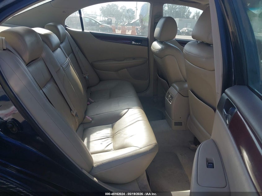 2004 Lexus ES VIN JTHBA30G740008573 IAAI salvage auction — RIGHT FRONT, Salvage (California), sold $400 on 2026-07-15 (photo 8)