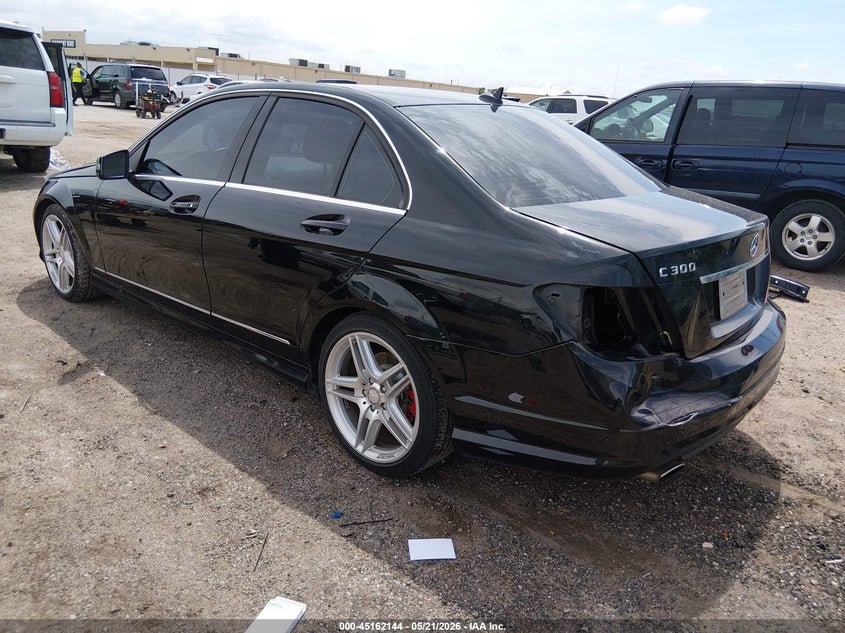 2010 Mercedes-benz C class VIN WDDGF5EB8AF445532 IAAI salvage auction — REAR END, Salvage (Kansas), sold $1,575 on 2026-08-07 (photo 3)