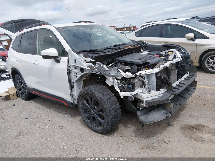 2024 Subaru Forester VIN JF2SKAGC9RH435656 — IAAI salvage auction photo