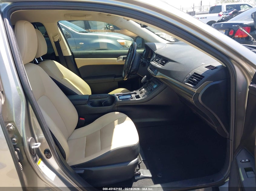 2017 Lexus Ct VIN JTHKD5BH9H2298995 IAAI salvage auction — RIGHT SIDE, Salvage (California), sold $4,650 on 2026-07-15 (photo 5)